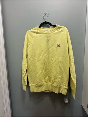 MAISON KITSUNE Yellow Fox Patch Crewneck Sweatshirt